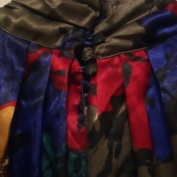 Worthington Splashes Of Multi-Colors Abstract Blouse - Size 12 - Picture 7 of 12